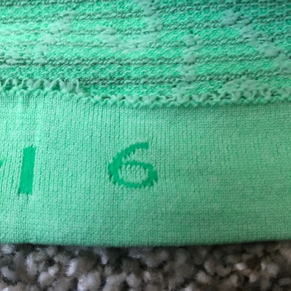 Lululemon Swiftly tank top Seawheeze 2015 - Picture 6 of 6